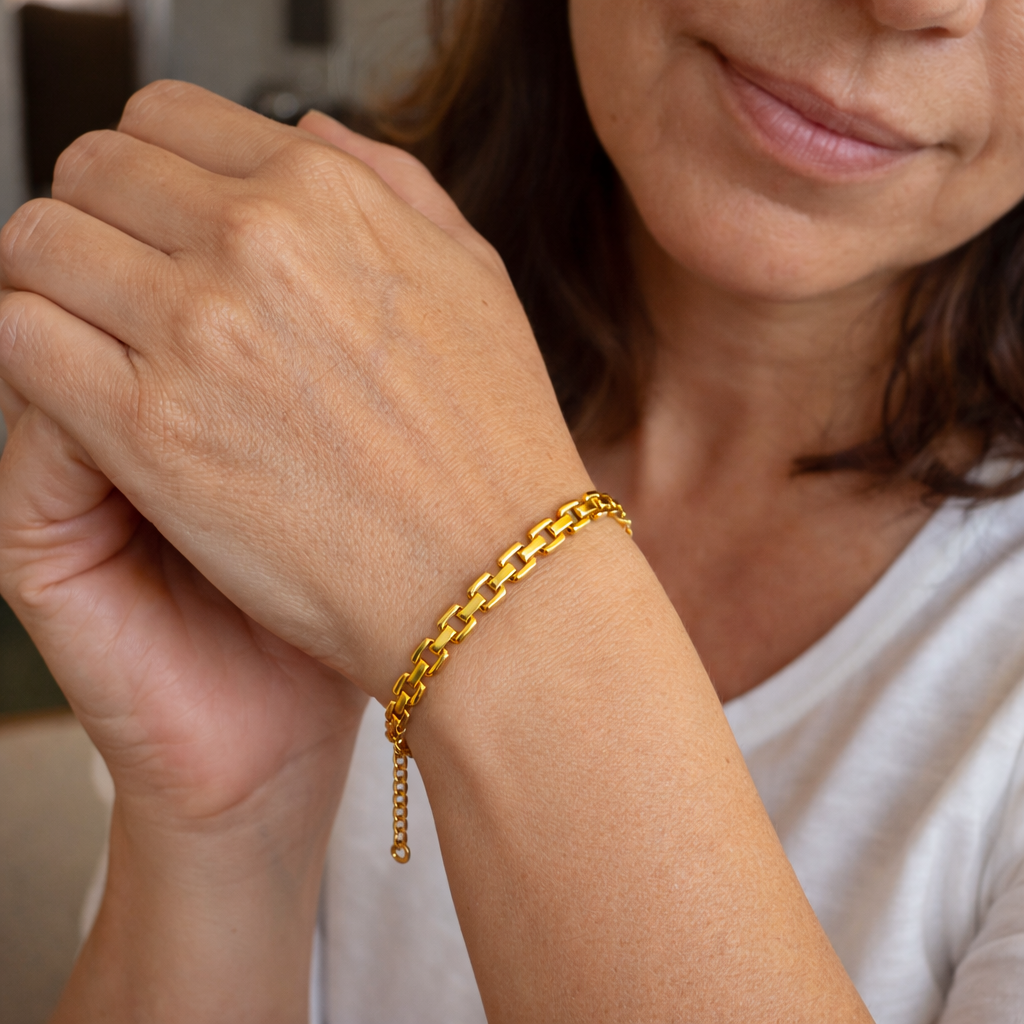Pulsera Cadena con Reloj Oro