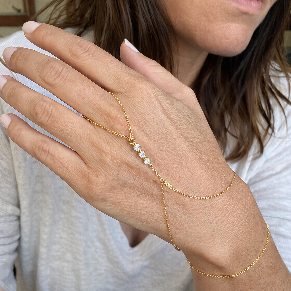 Pulsera de Mano con Cuentas Oro