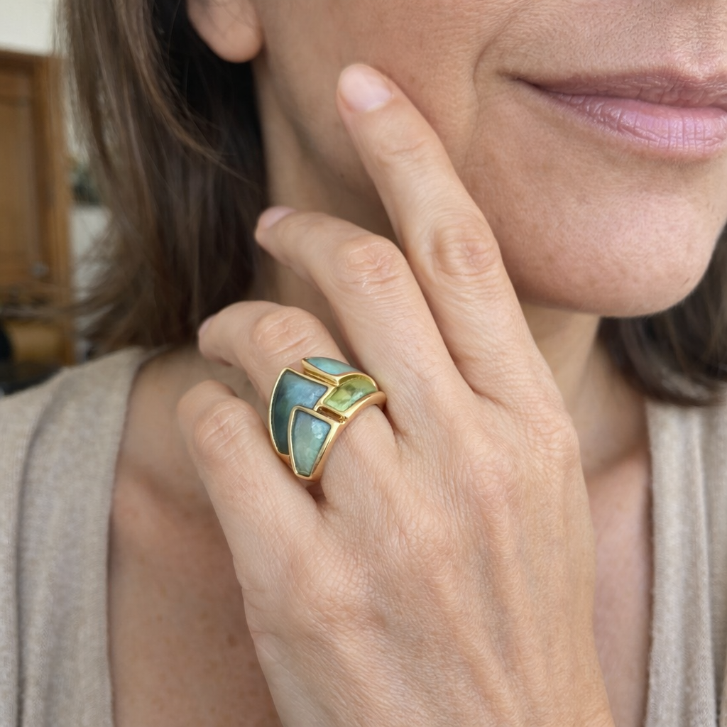 Anillo Brillo de Hoja Oro