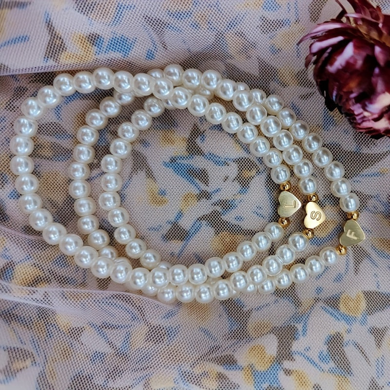 Pulsera Chic con Inicial en Corazón (A-Z)