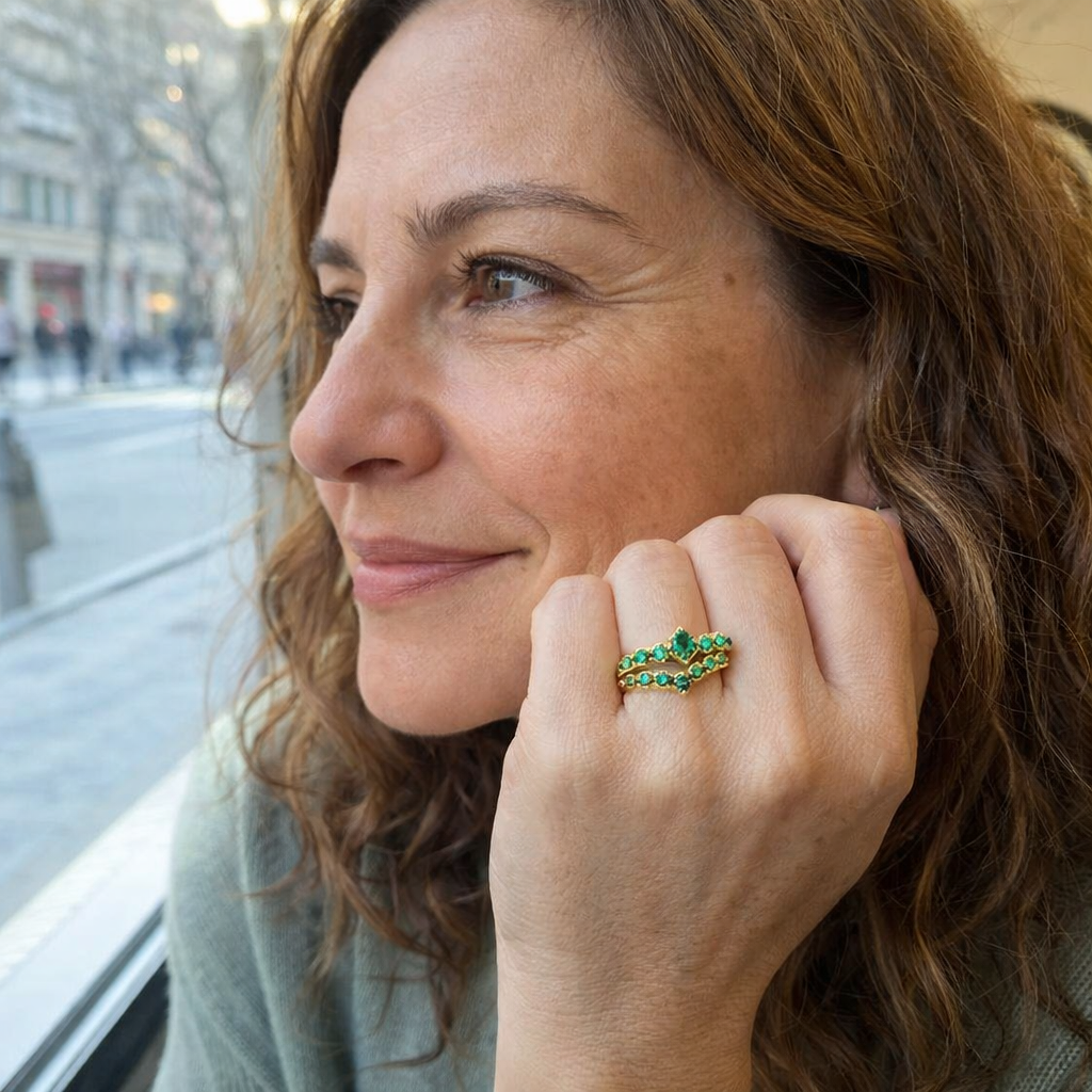 Anillo Nerisse Valgarde Esmeralda