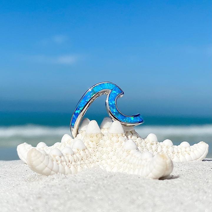 Anillo Ondulado Plata con Ópalo Azul