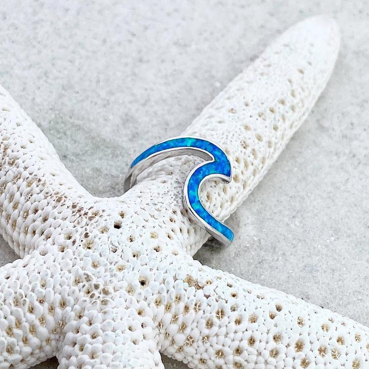 Anillo Ondulado Plata con Ópalo Azul