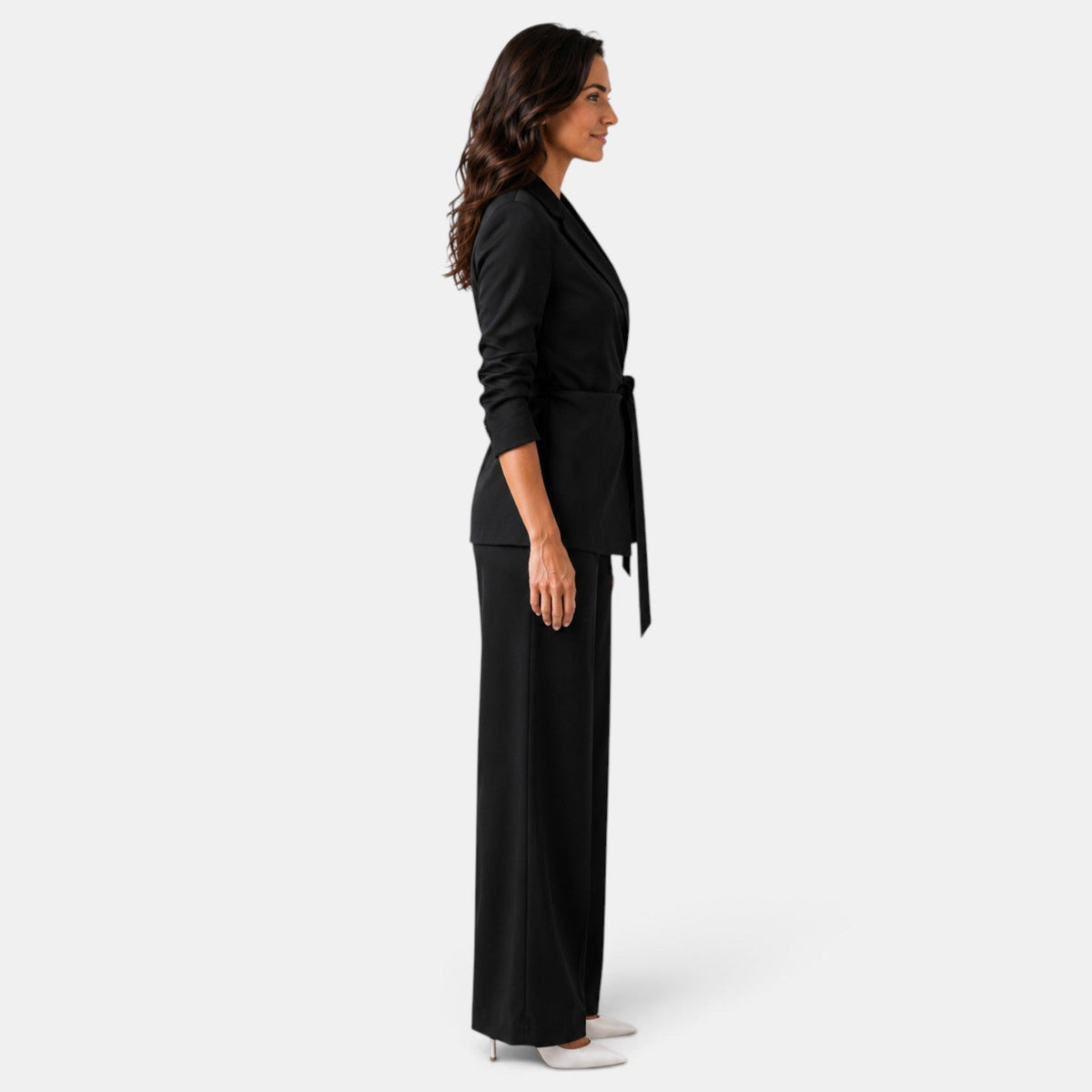 Traje Mujer de Seda con Cinturón