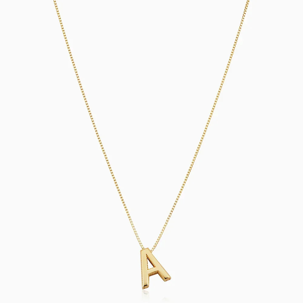 Collar con Inicial Oro Blanco