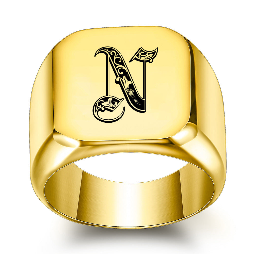 Anillo Clásico con Inicial Noble Oro