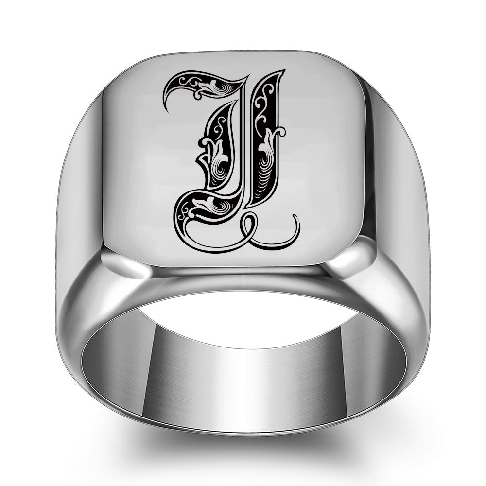Anillo Clásico con Inicial Noble Oro Blanco