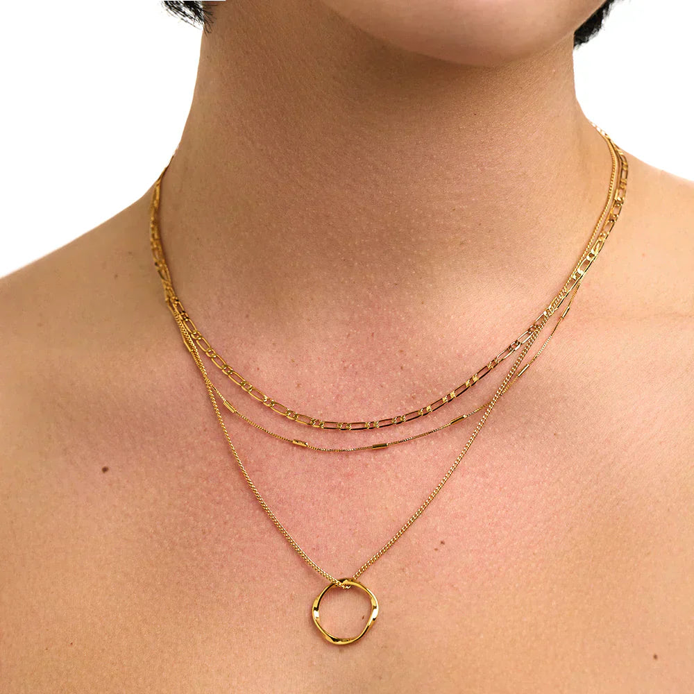Collar Aro Tres Filas en Oro