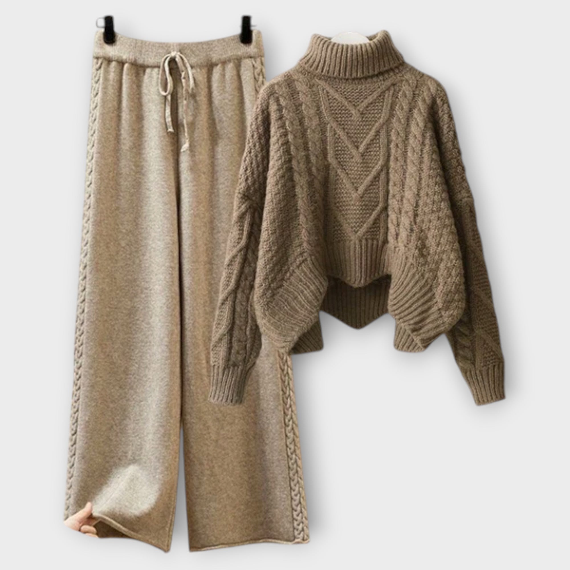 Ljerka – Elegant Knit Set