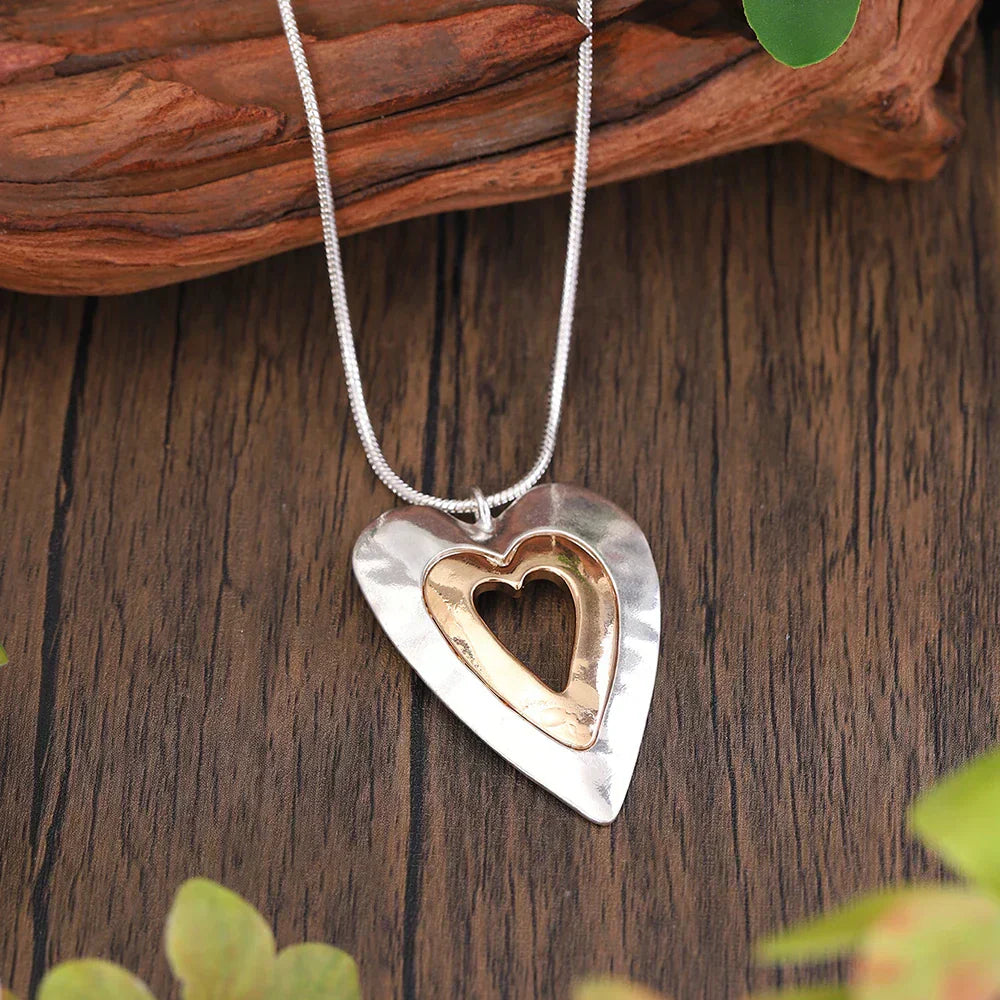 Collar Vintage Corazón Precioso Plata y Oro