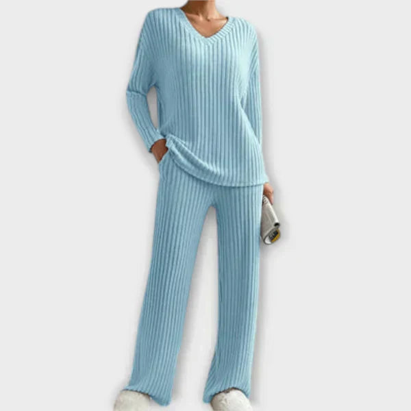 Bibijana - Comfortable Outfit
