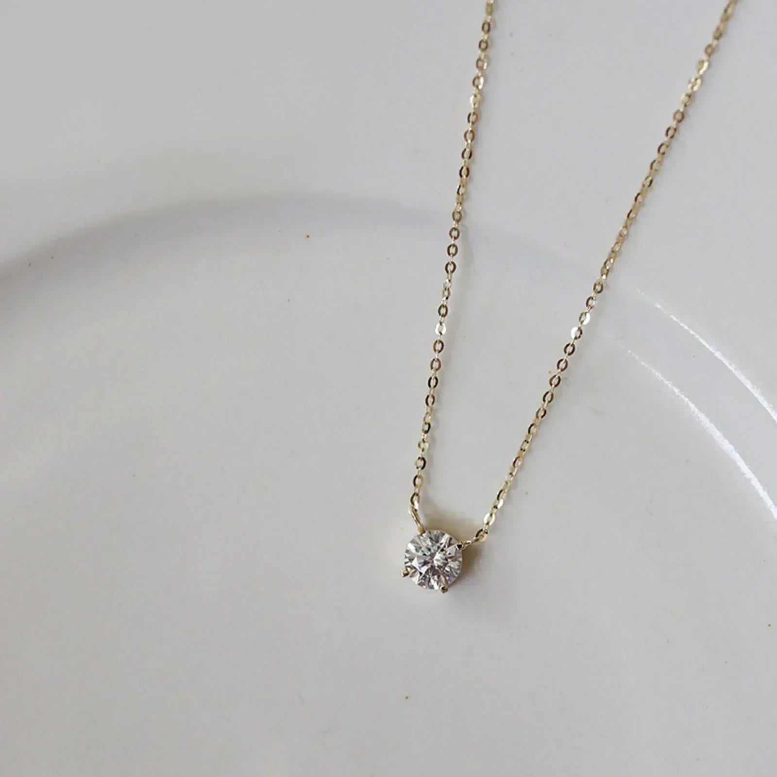 Collar Chapado en Oro con Zirconios