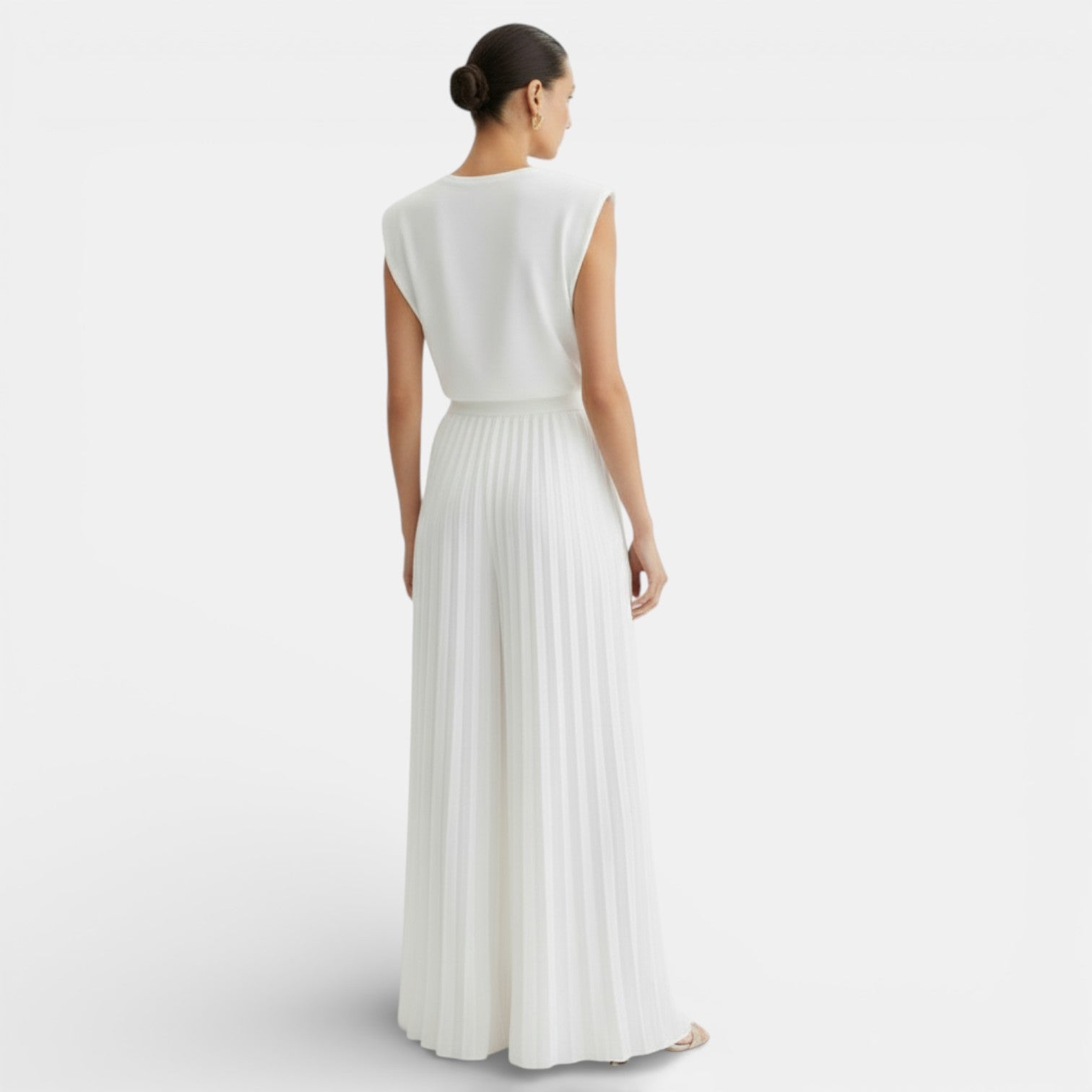 Women's Sleeveless Set with Wide Leg Pants