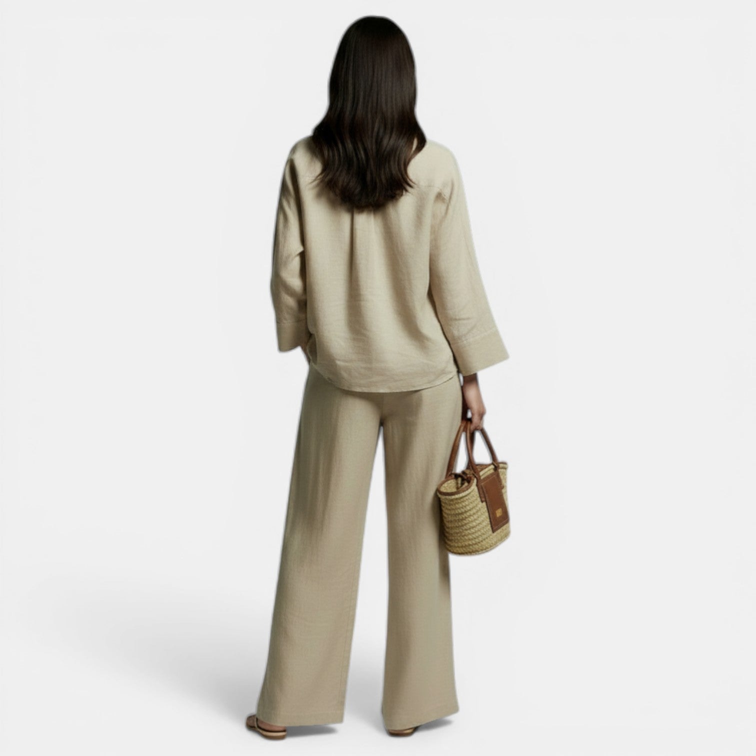 Completo donna primavera in lino