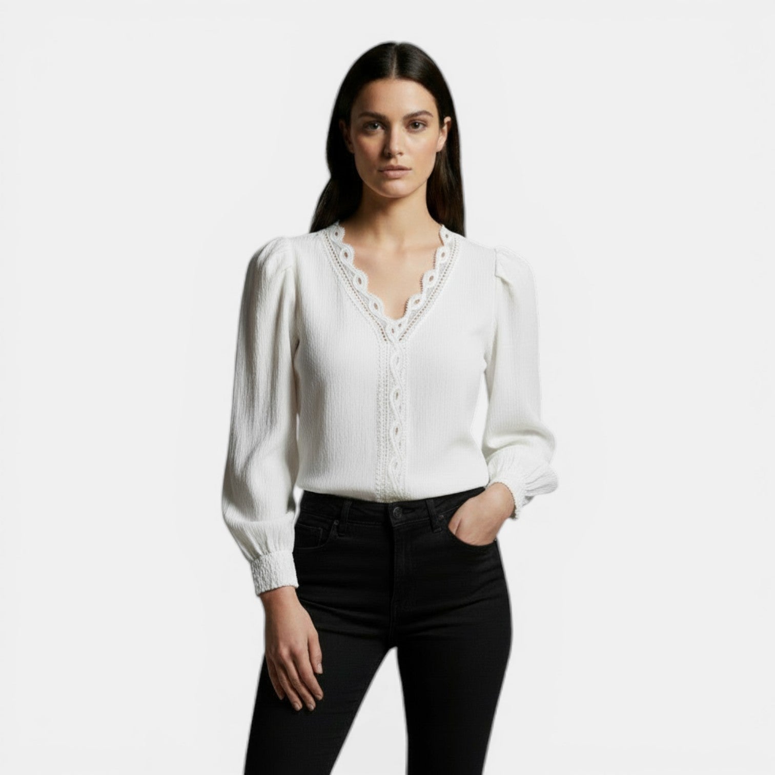 Blusa da donna in pizzo a maniche lunghe scollo a V