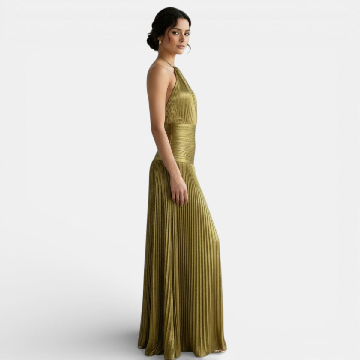 Vestido Halter Plisado con Abertura