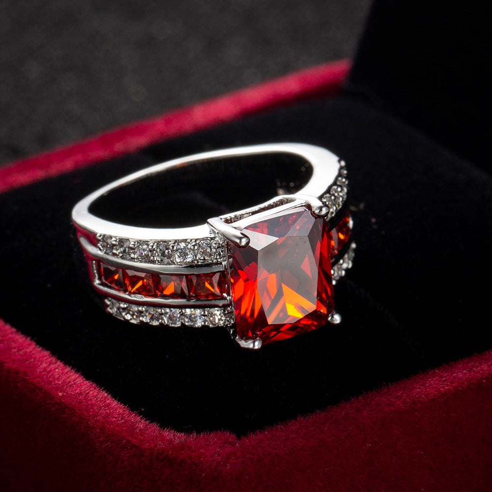 Anillo Kassira Redmont