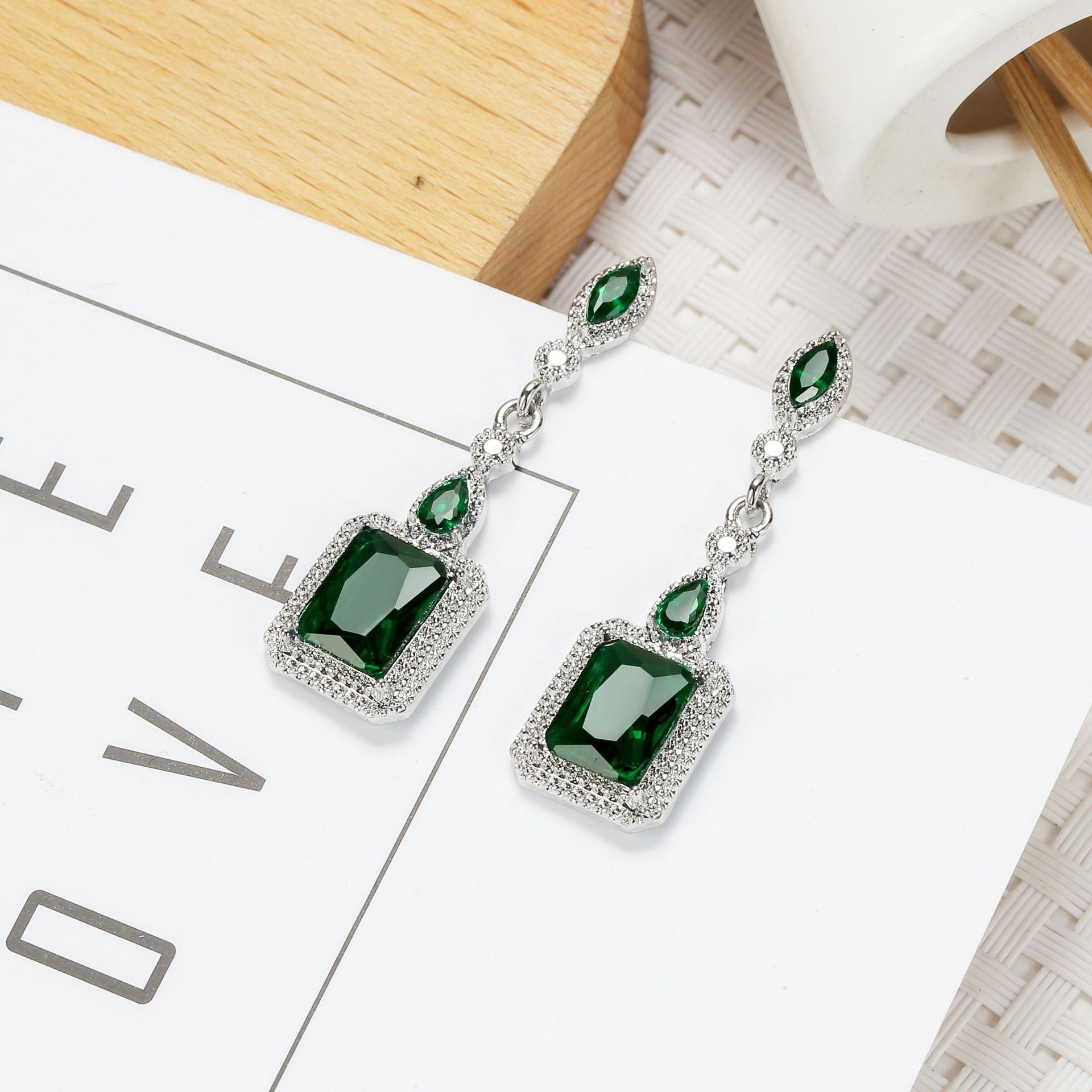Pendientes Clarion Verdancia