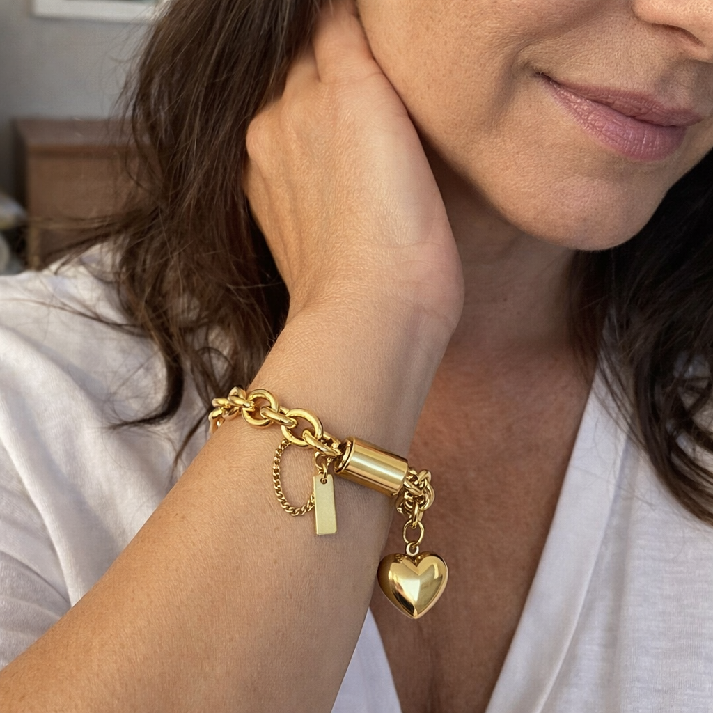 Pulsera Corazón Grueso Oro