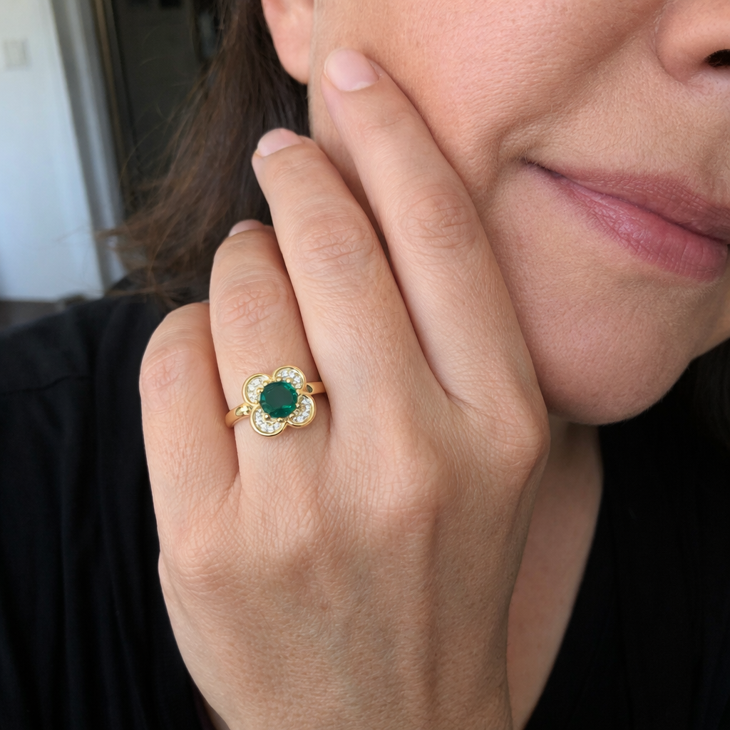 Anillo Giratorio Halo Trébol Esmeralda