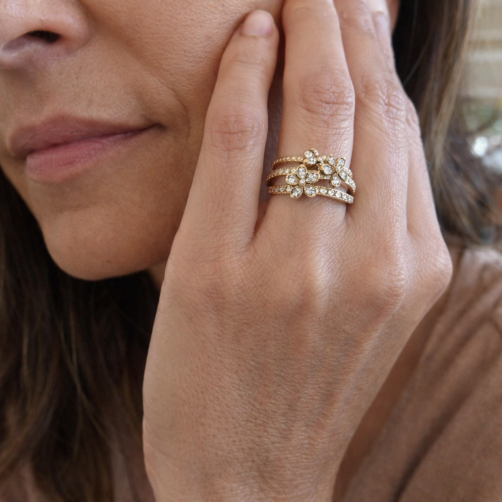 Anillo Flor Brillante Elegante