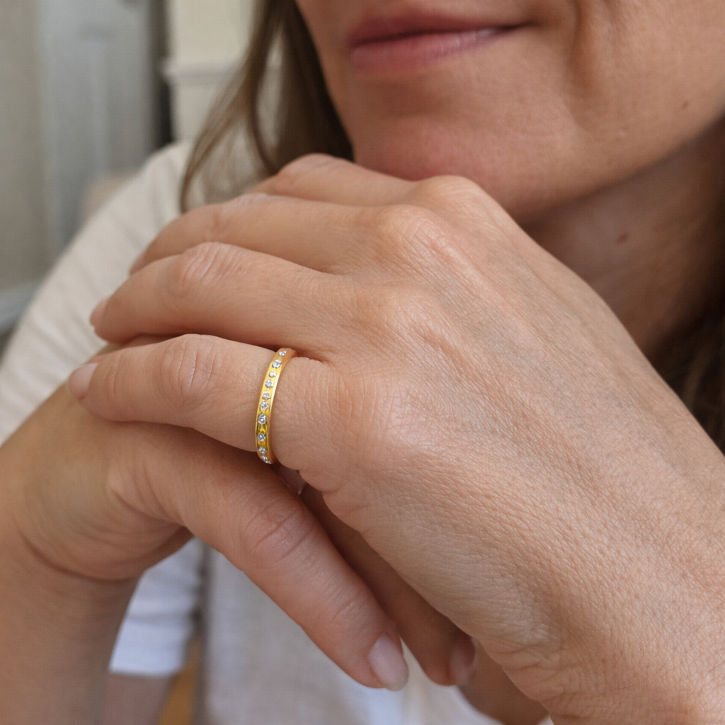 Pulsera Halo Punto Oro