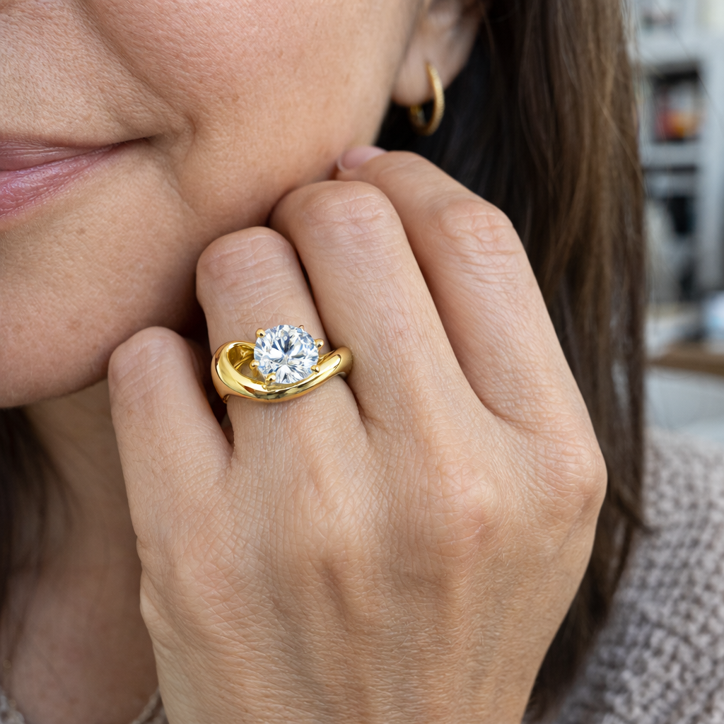 Anillo Promesa Ondulado Oro