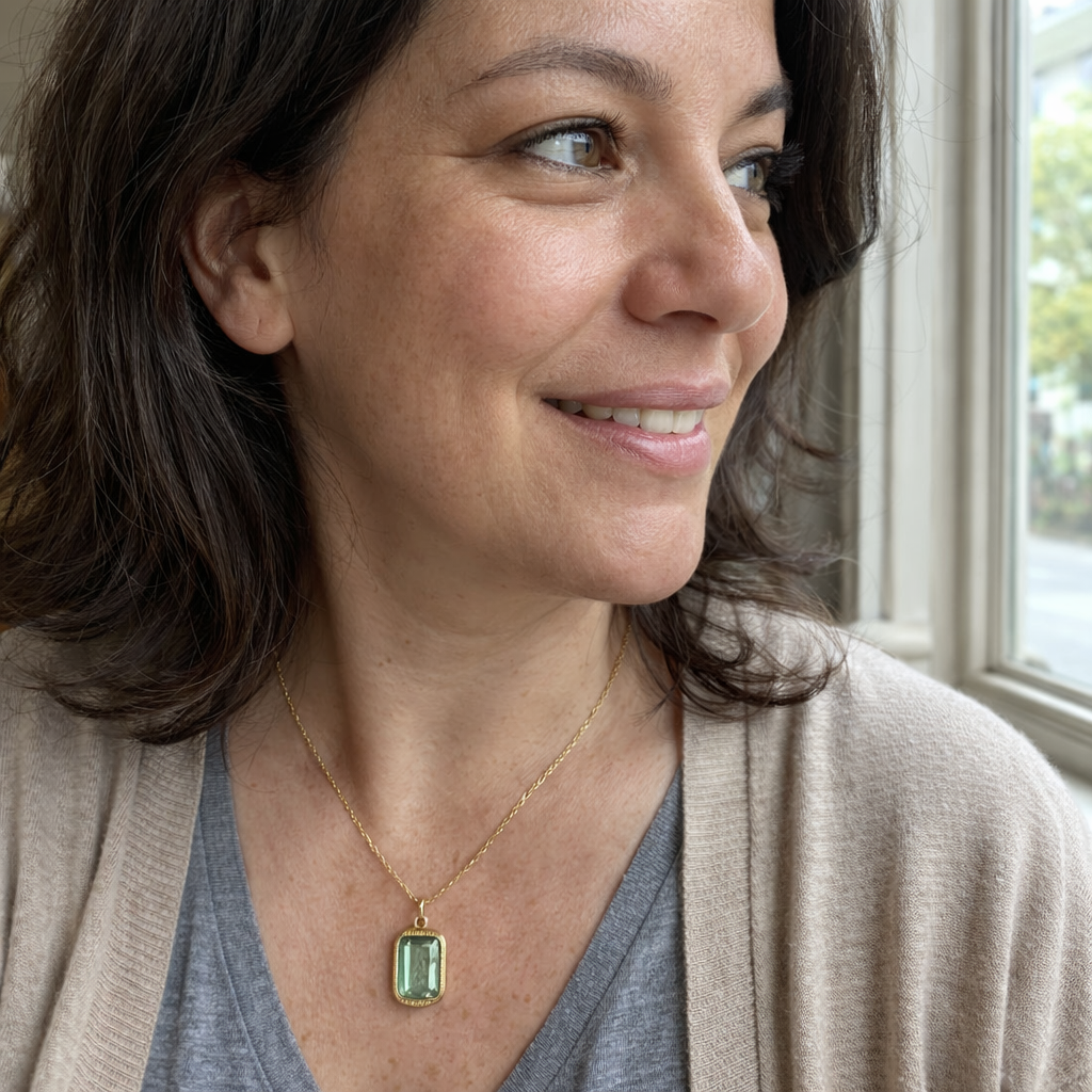 Collar Sarina Elowen Esmeralda