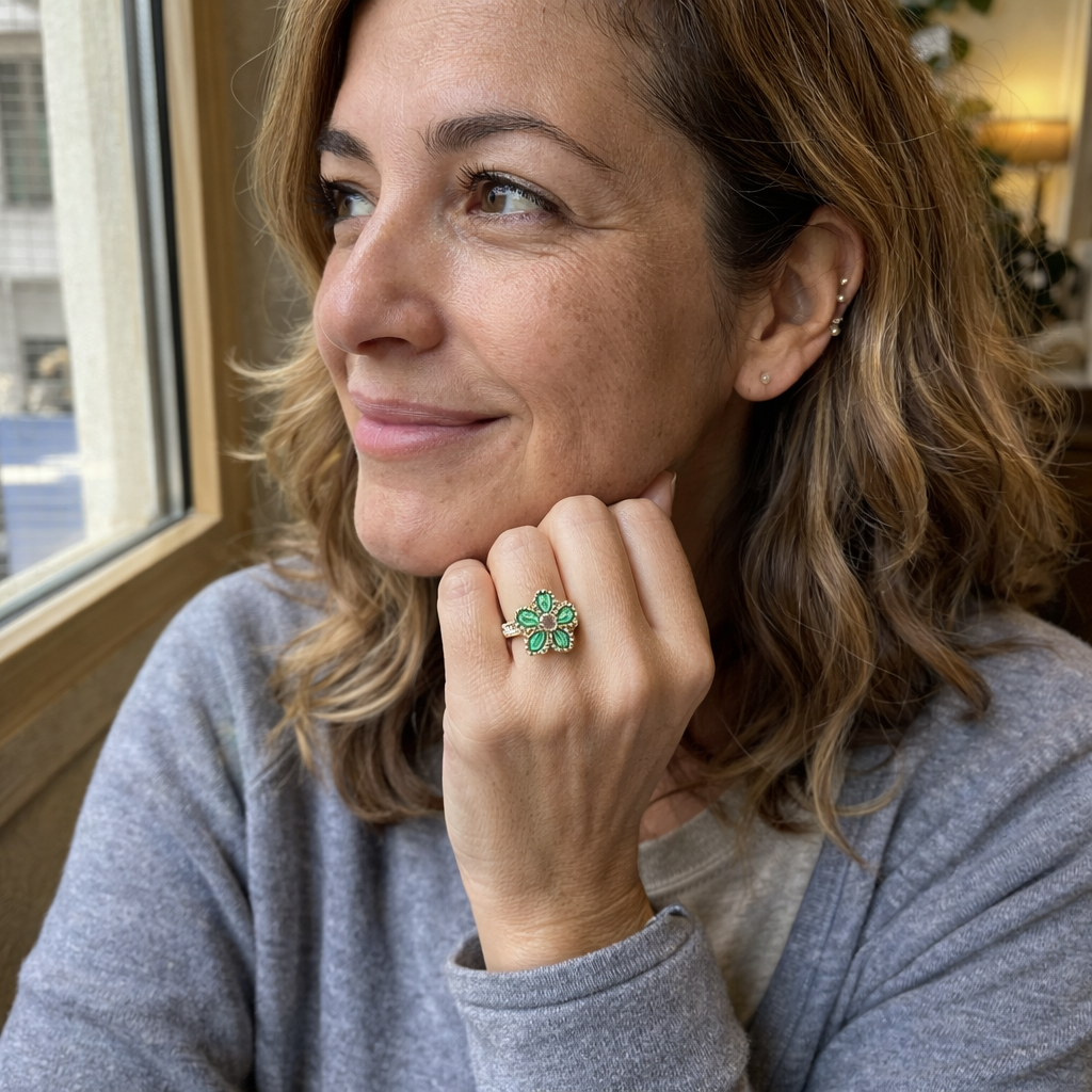 Anillo Giratorio Trébol Esmeralda