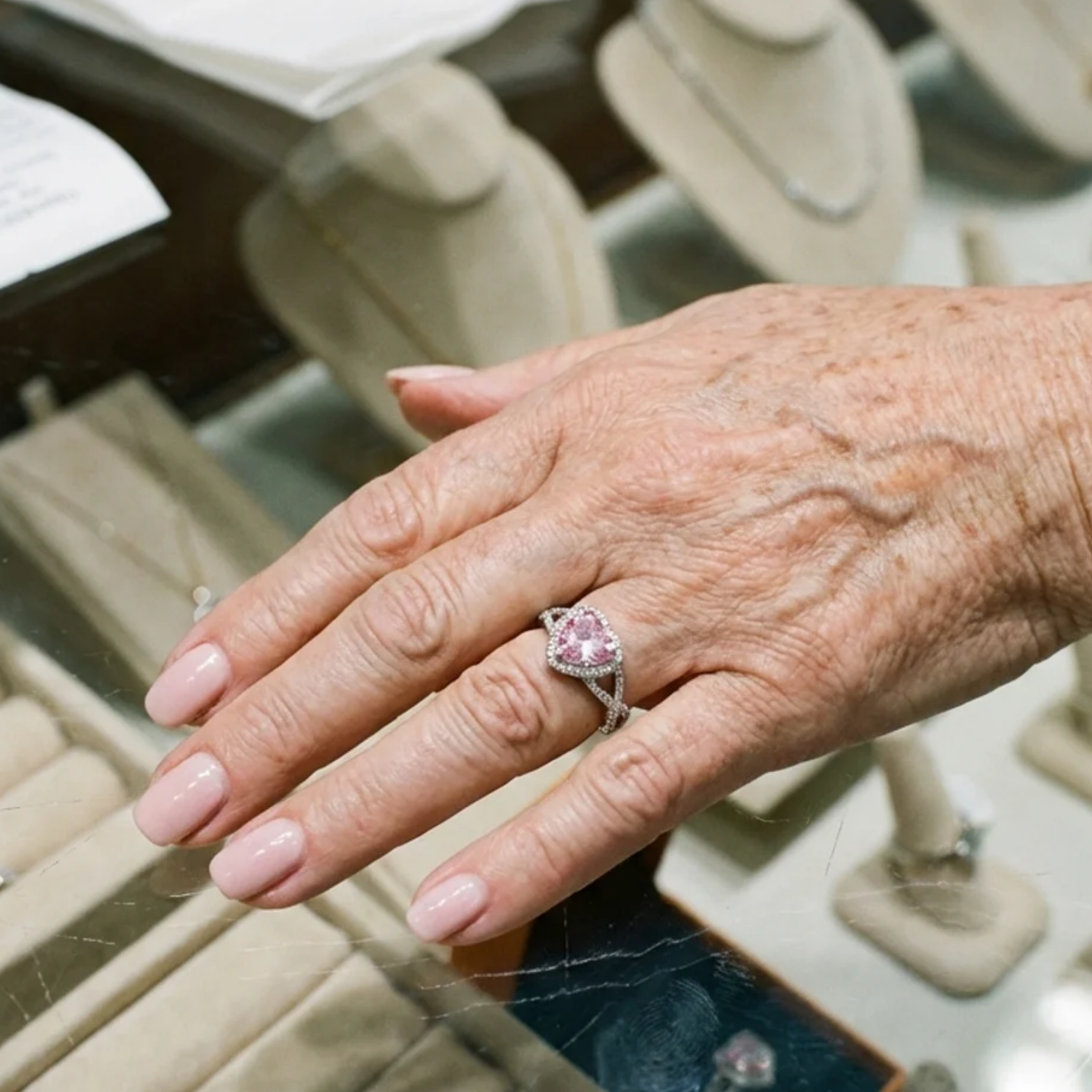 Anillo Halo Amor Retorcido