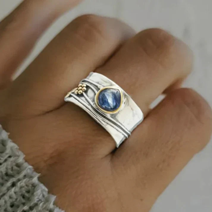 Anillo Vintage Zafiro Azul Chapado en Plata