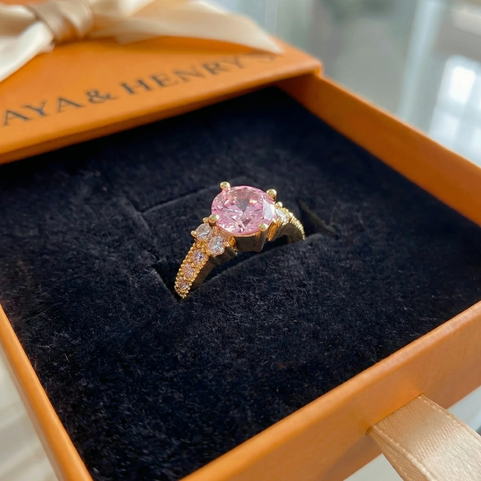 Anillo Celia Roseta