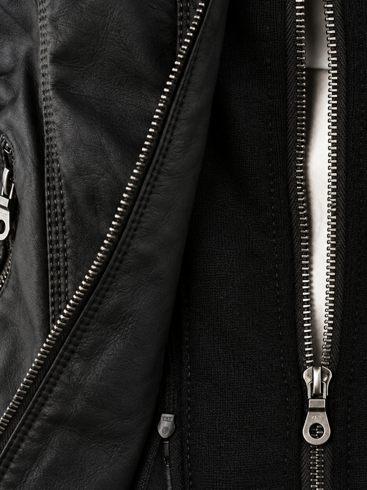 Chaqueta Impermeable de Polipiel para Mujer con Capucha