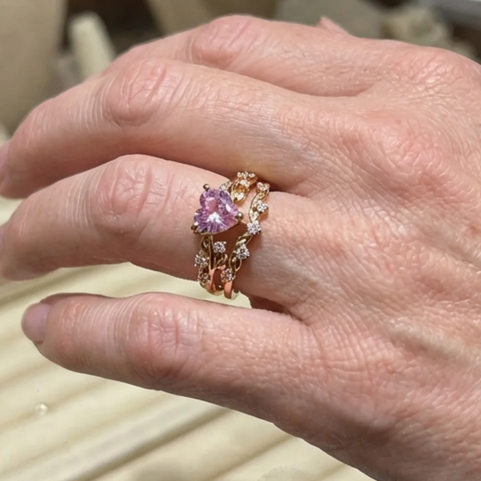 Set de Anillos Corazón de Pétalos Jardín