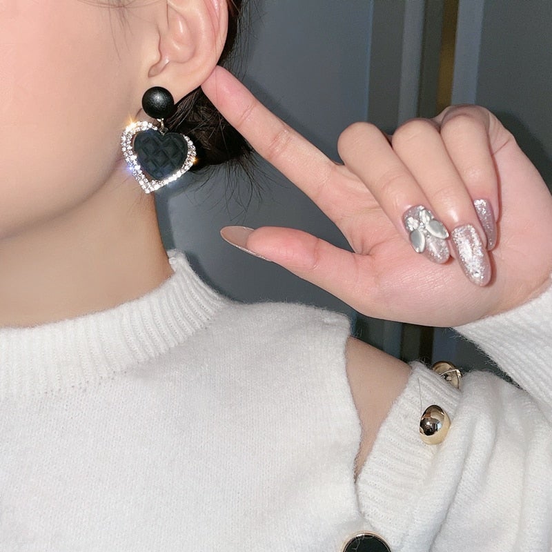 Pendientes Corazón Negro en Oro