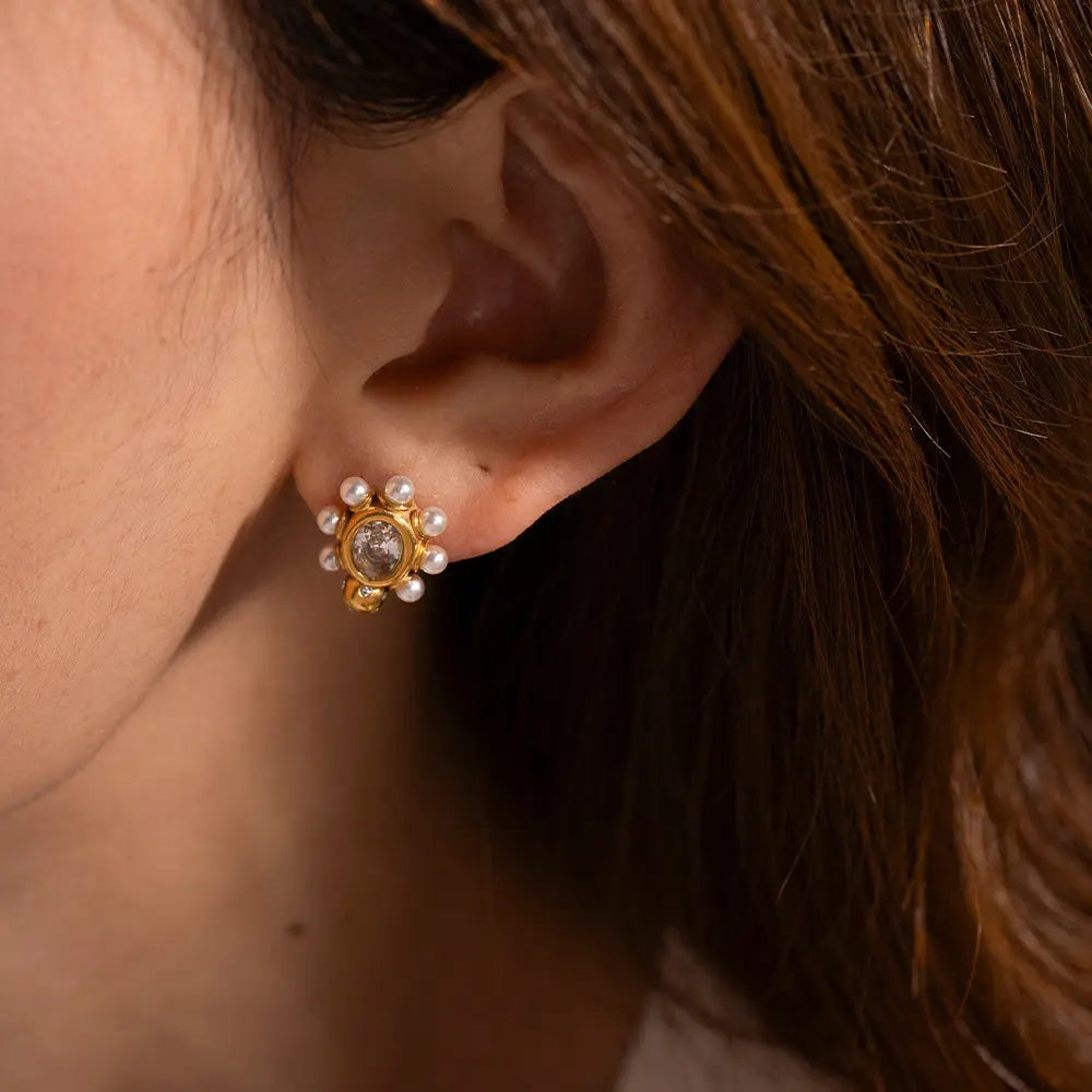 Pendientes Sofisticados Oro con Perla