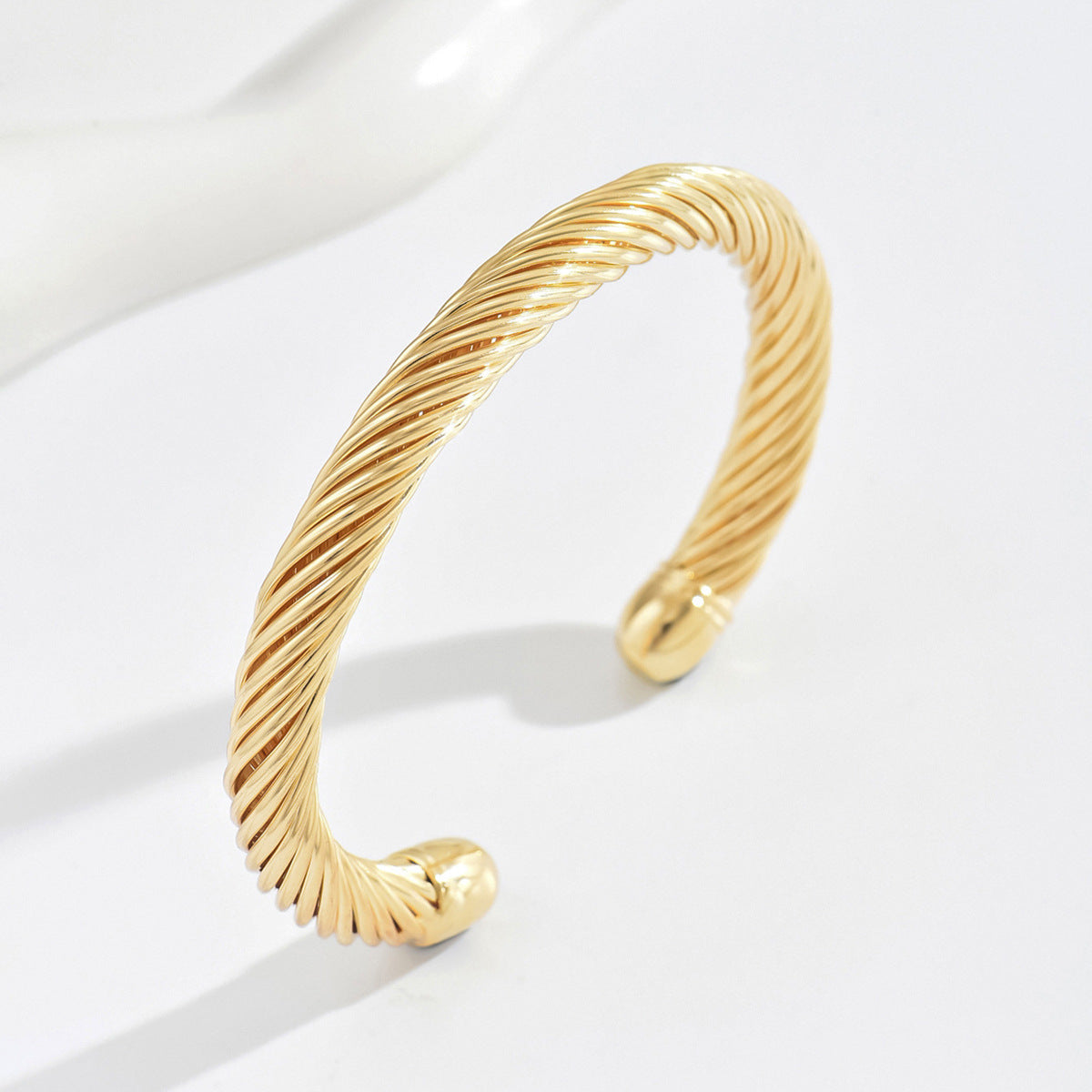 Pulsera Rígida Trenzada Prime Oro