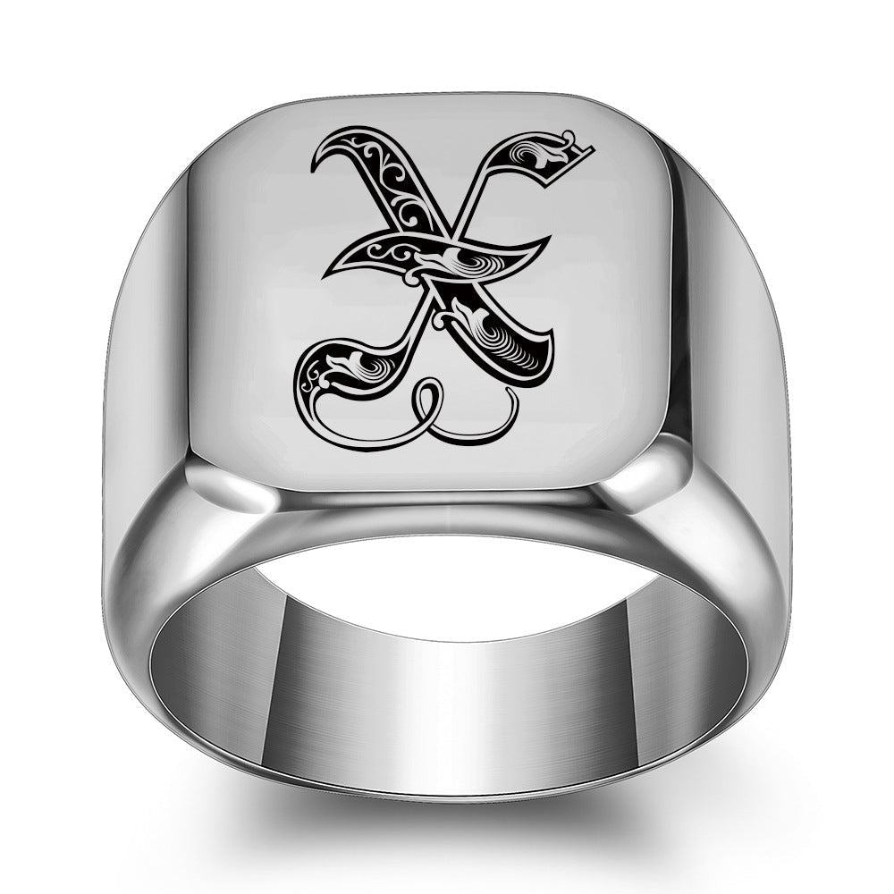 Anillo Clásico con Inicial Noble Oro Blanco
