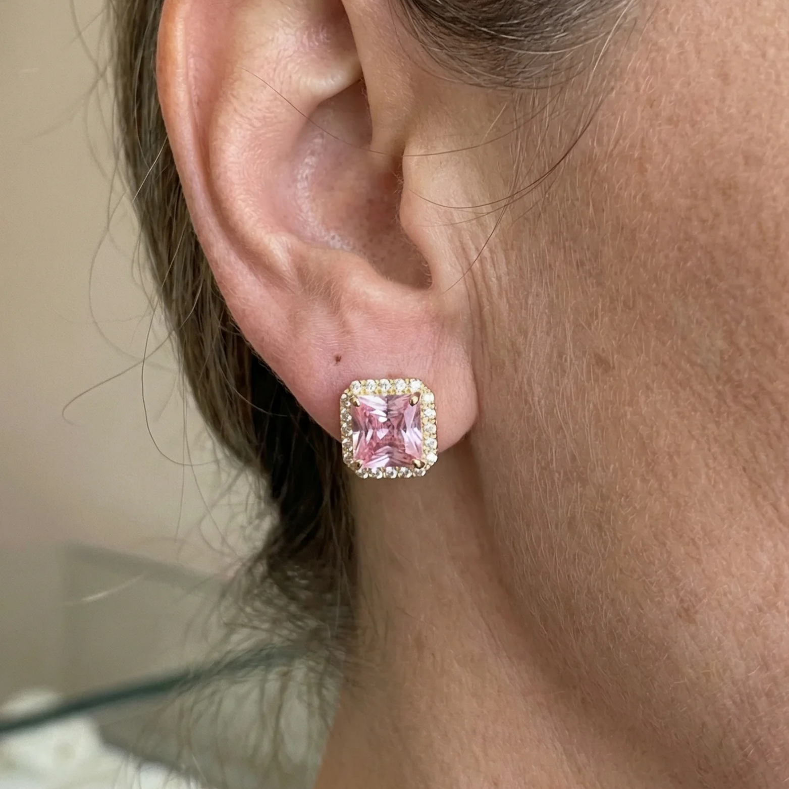 Pendientes Stud Pavé Zafiro Rosa