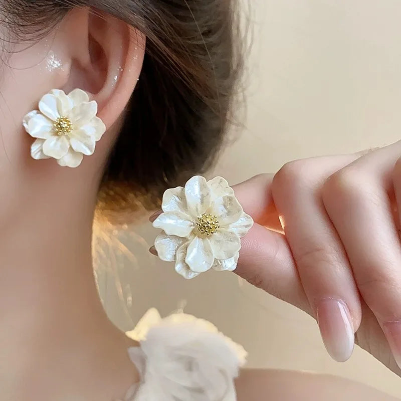 Pendientes Botón Chic Acrílico Blanco