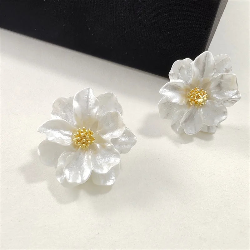 Pendientes Botón Chic Acrílico Blanco