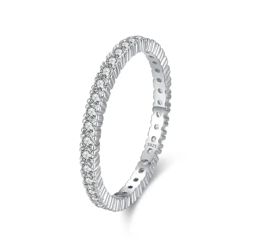 Anillo Eternidad Minimal Luminoso