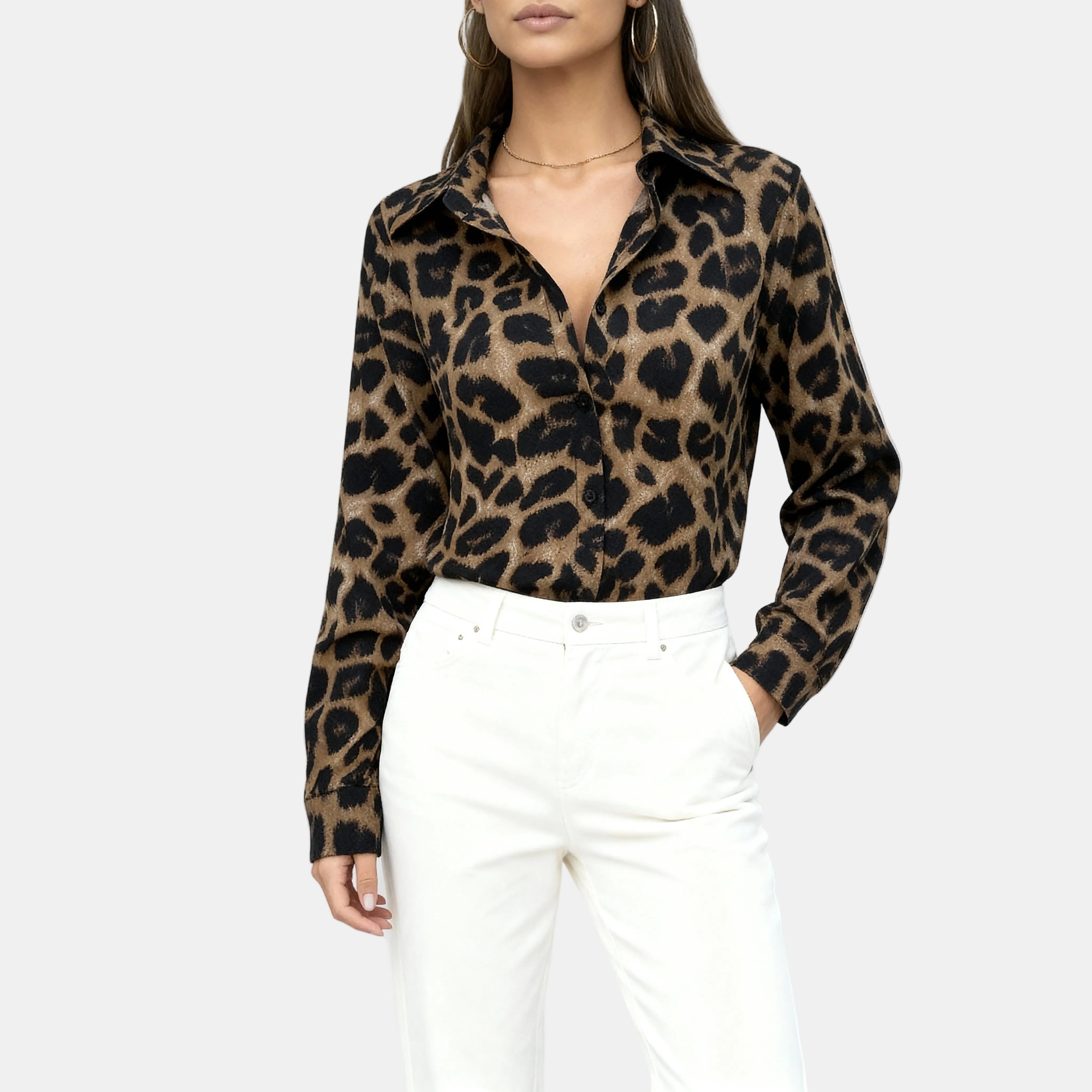 Camicia a maniche lunghe con stampa leopardata e fibbia