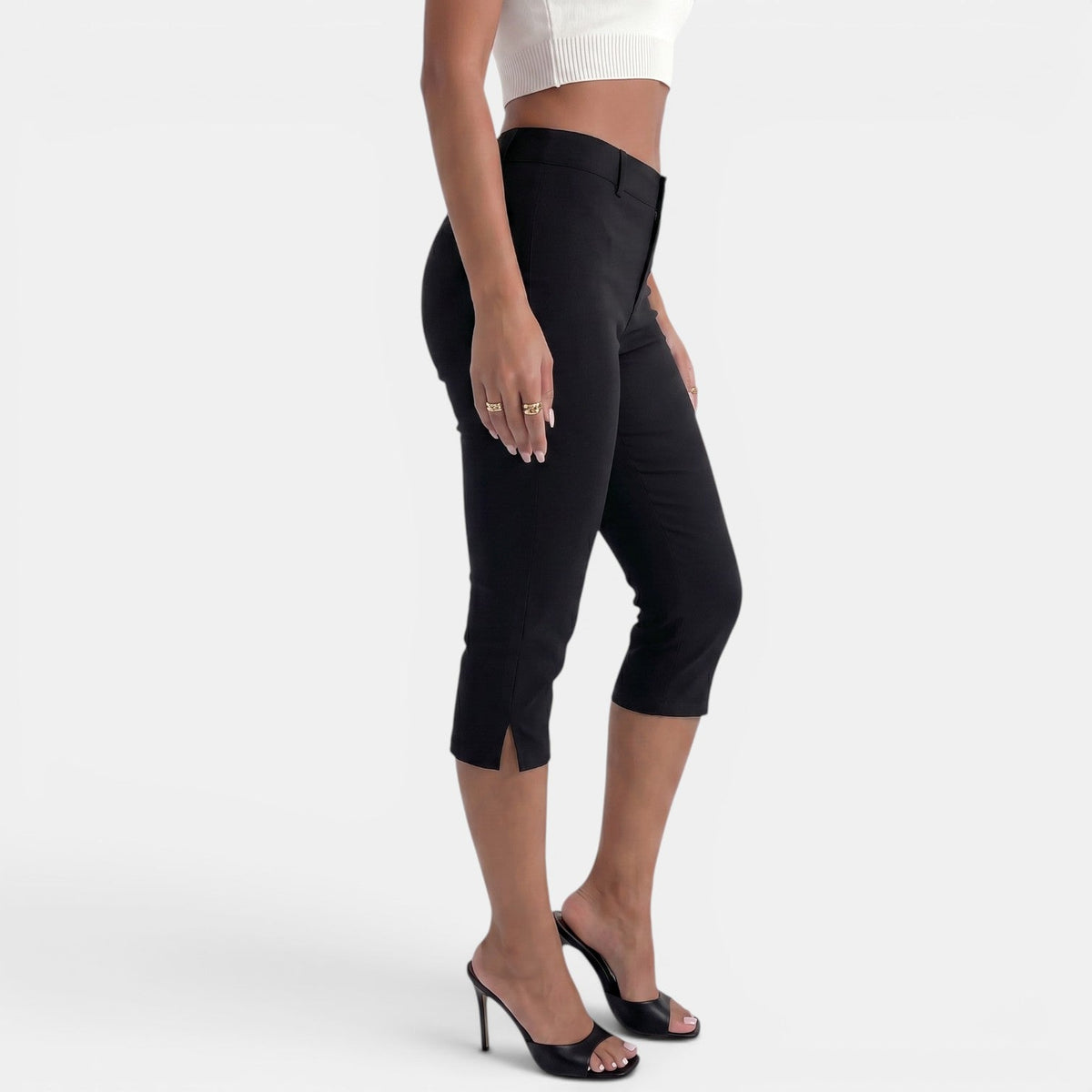 Pantalón Capri Lunares Mujer