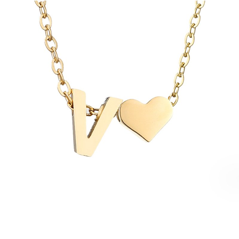 Collar Inicial Atemporal con Corazón