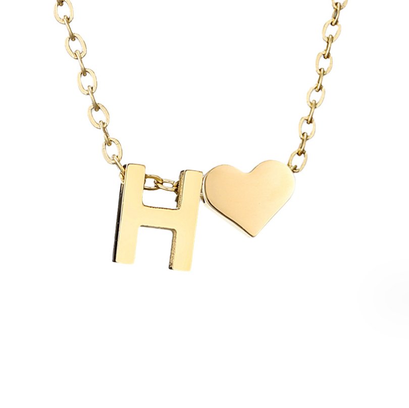 Collar Inicial Atemporal con Corazón