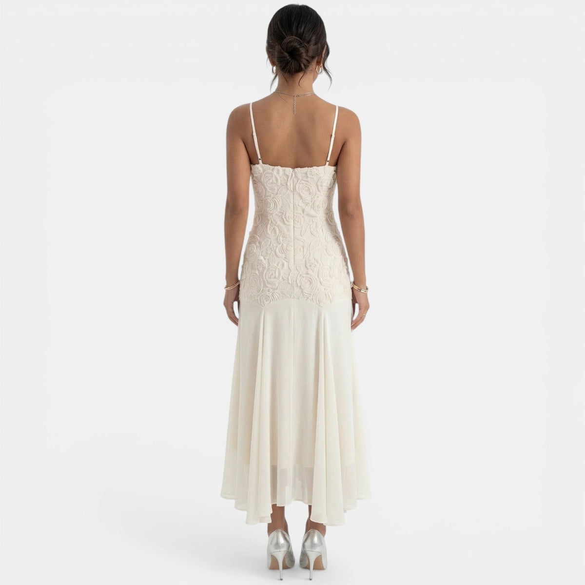 Vestido Midi Beige Bordado Mujer