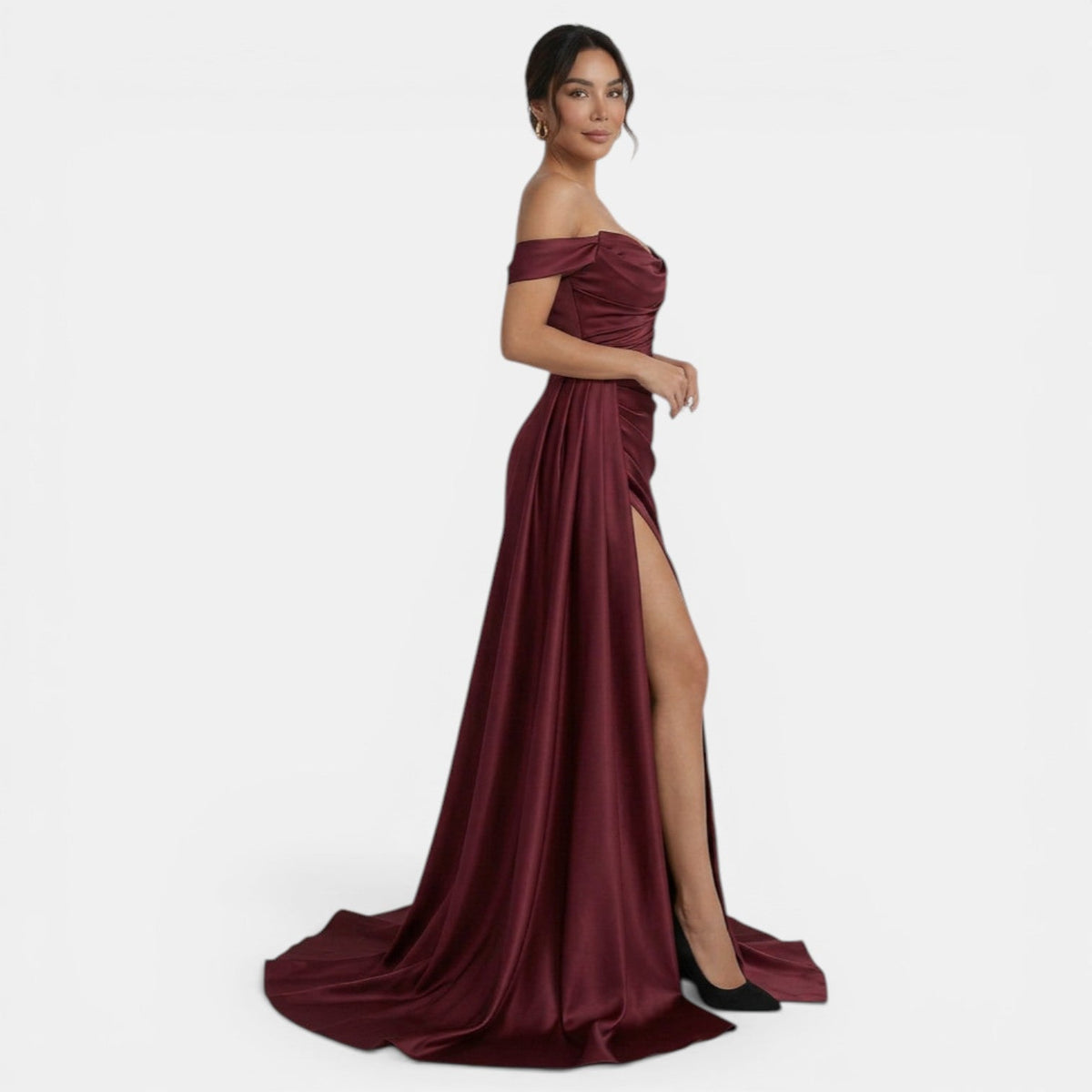 Vestido de Fiesta Off-Shoulder con Abertura Alta