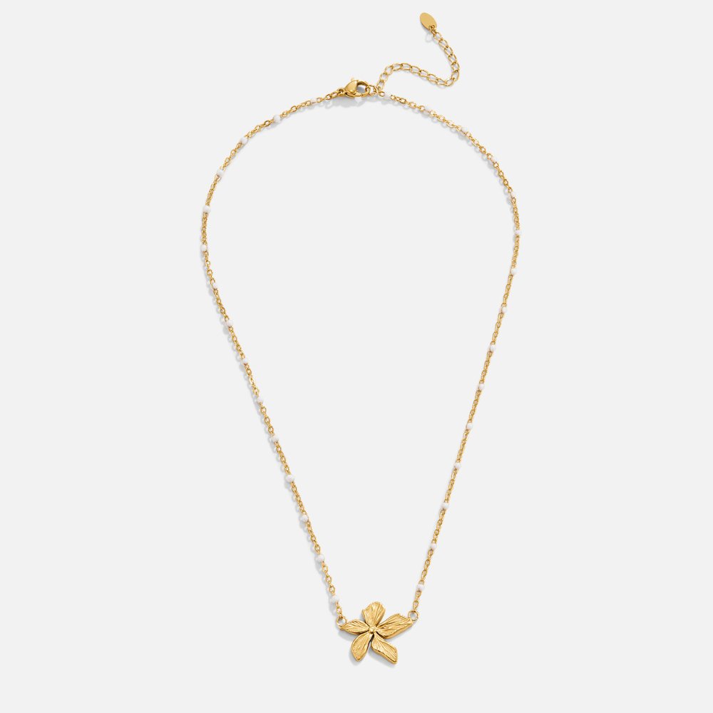 Collar Elegante con Flor en Oro